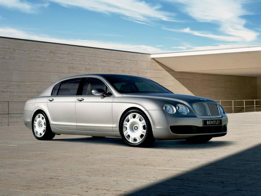  Bentley Continental Flying Spur 2005 года  (UK) (фото 4 из 12)